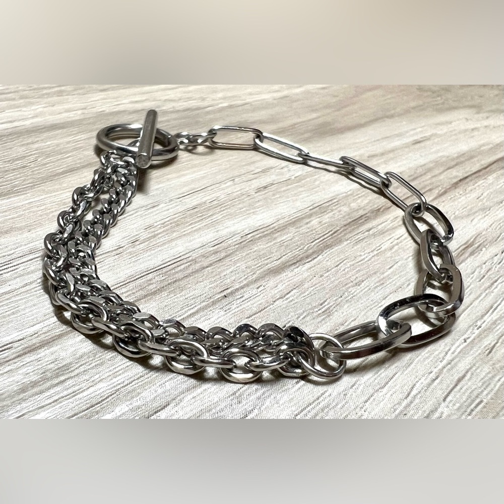 Asymmetrical Stainless Steel Paper Clip Toggle Bracelet, 8” - Picture 3 of 5